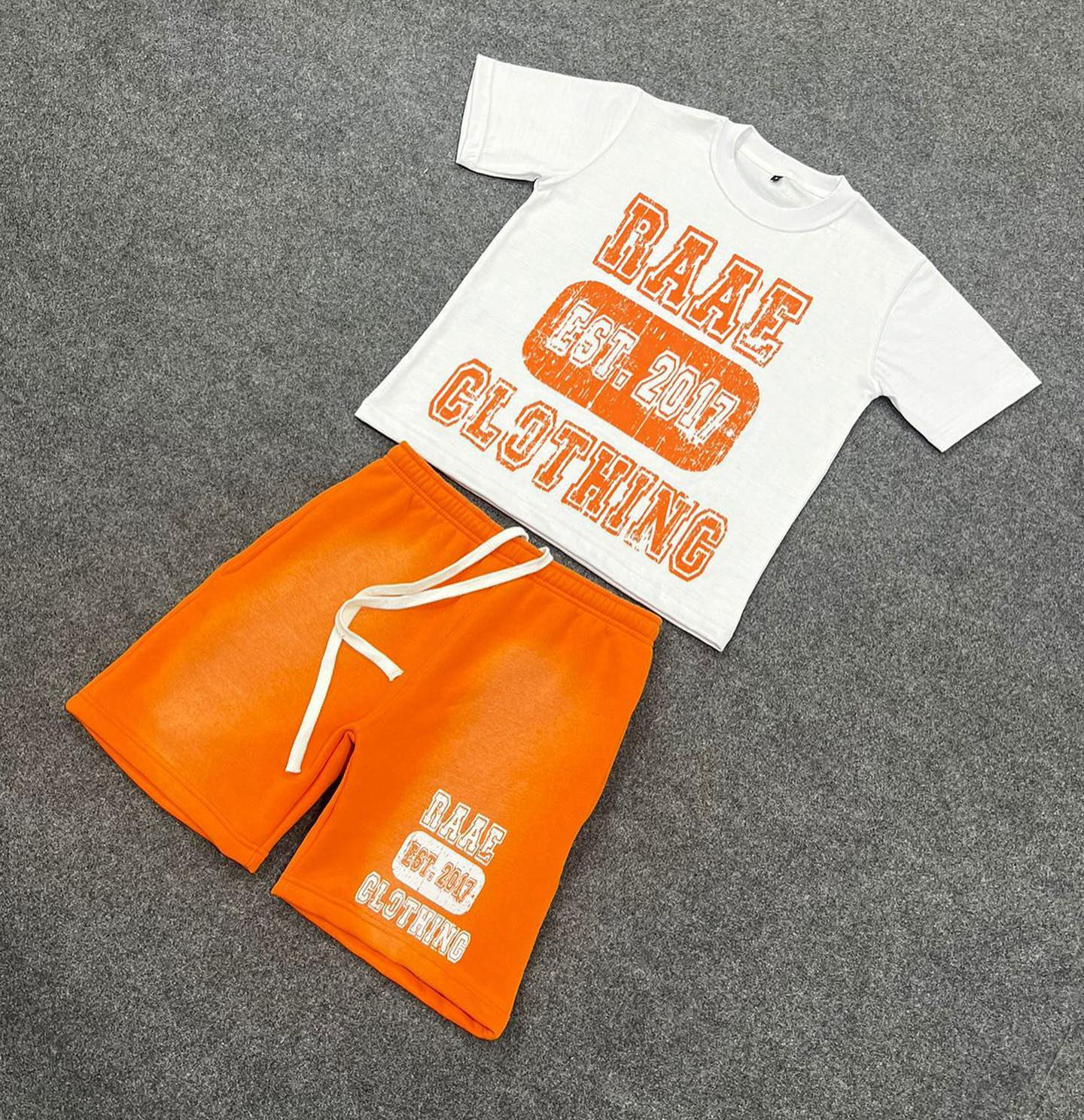 Adults 2 Piece T Shirt and Shorts Set Custom 100% Cotton Summer Tracksuit Sweat Suit