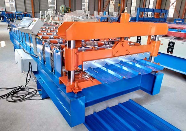 Building Material Roofing Sheet Roll Forming Machine With 10-15 Rows Roller Station