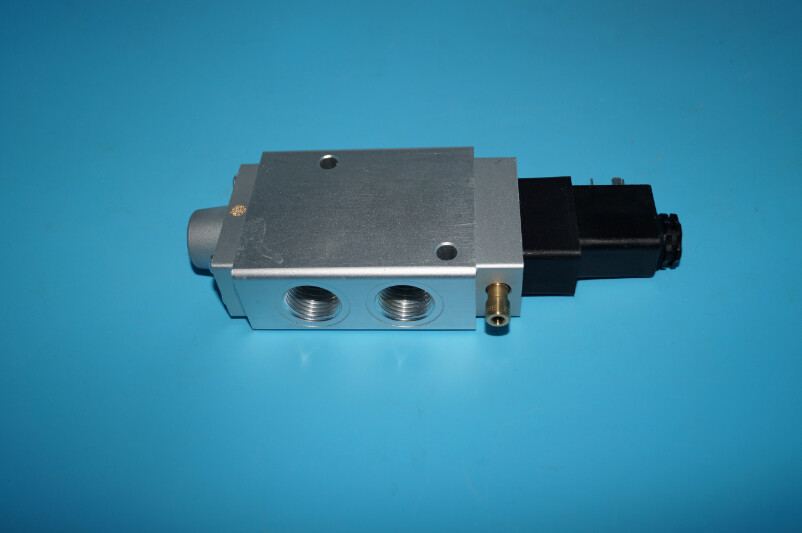 61.184.1191 SM102 PM52 SM74 solenoid valve high quality DC24V 1.8W valve for printing machines