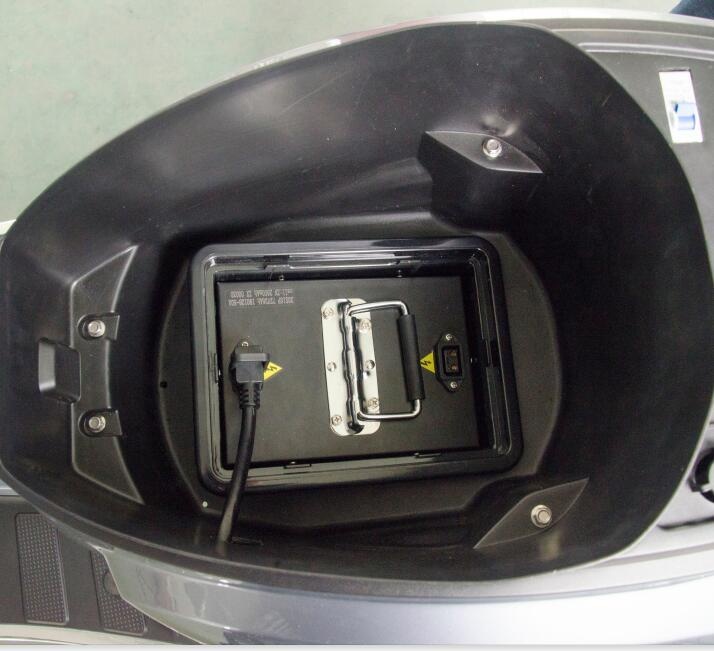 EEC / COC Adult Electric Motorcycle 72V 3000W 4000W With Lithium Battery