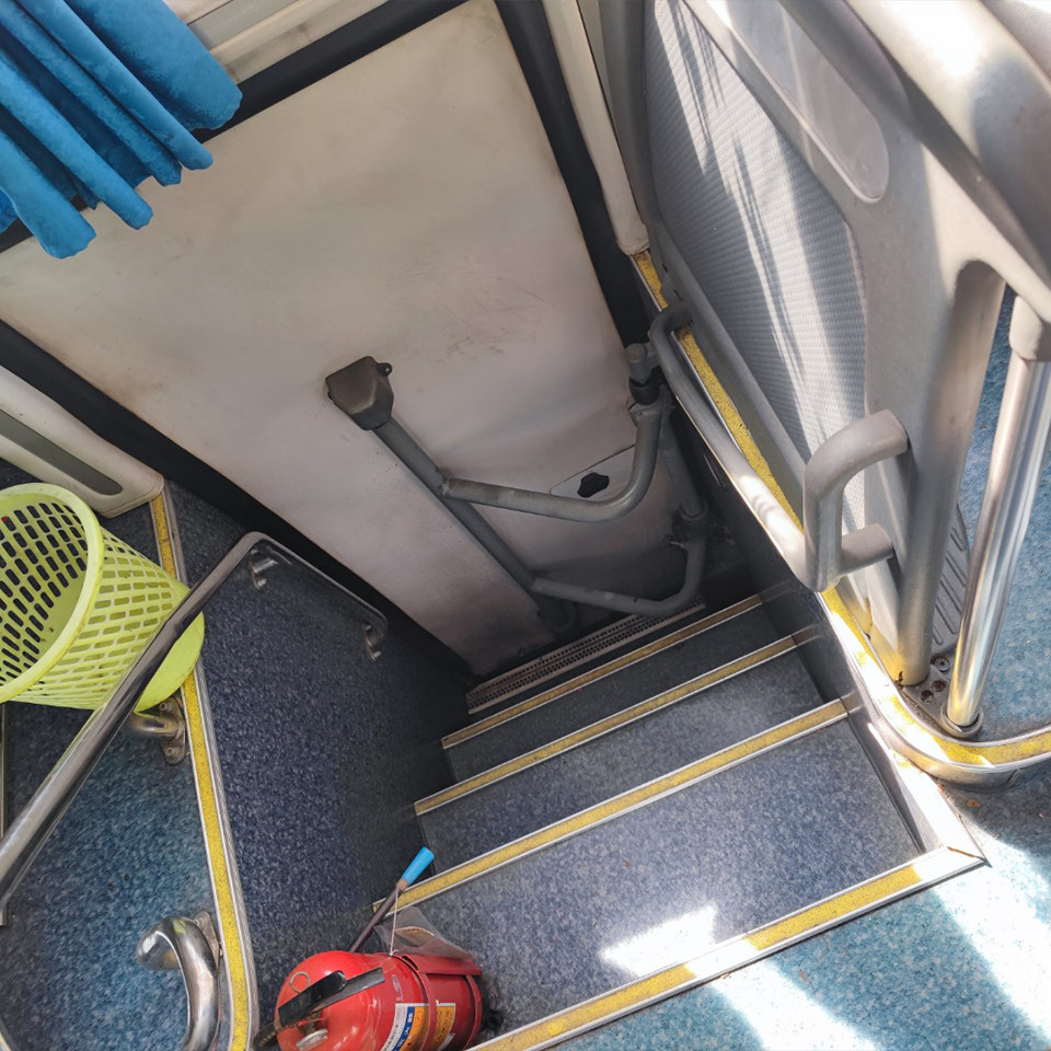 Yutong 49 Seat Used Coach Bus Produced In January 2013