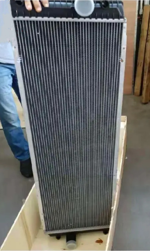 Radiators Excavators Water Tank R485 Aluminum Material Good Quality