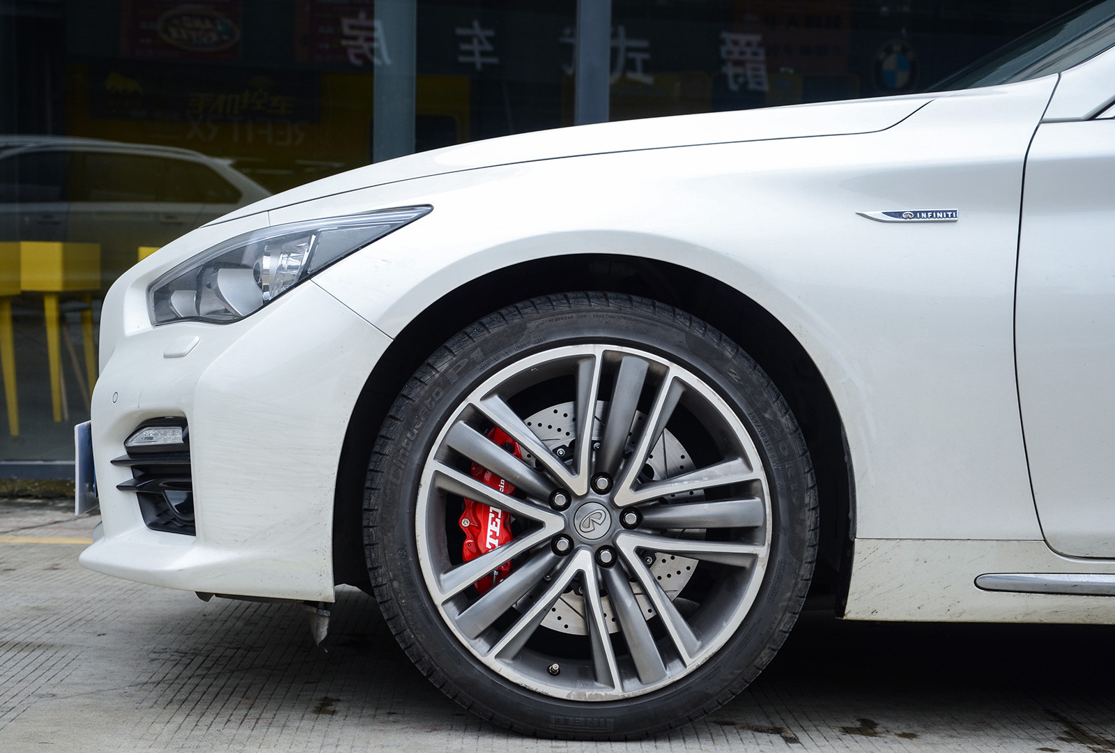 BBK Big Brake Kit For Performance Cars Infiniti Q50L Front and Rear 18inch wheel