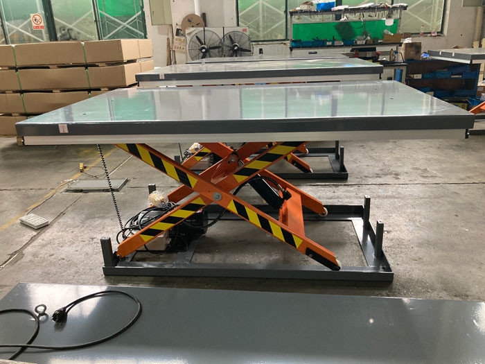 Hydraulic Stationary Scissor Lift Table 2200lbs Efficient Vertical