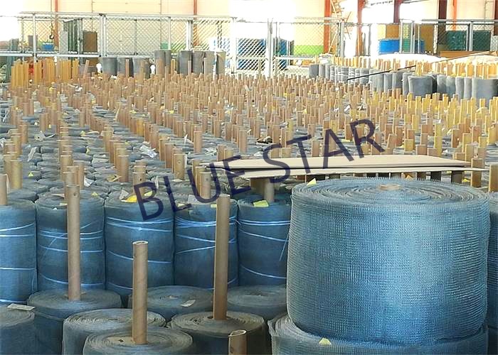 Flat / Crimped Stainless Steel Wire Mesh Plain Weave 0.011 ' / 0.008 " / 0.007 " Wire 30 36 42 " Width