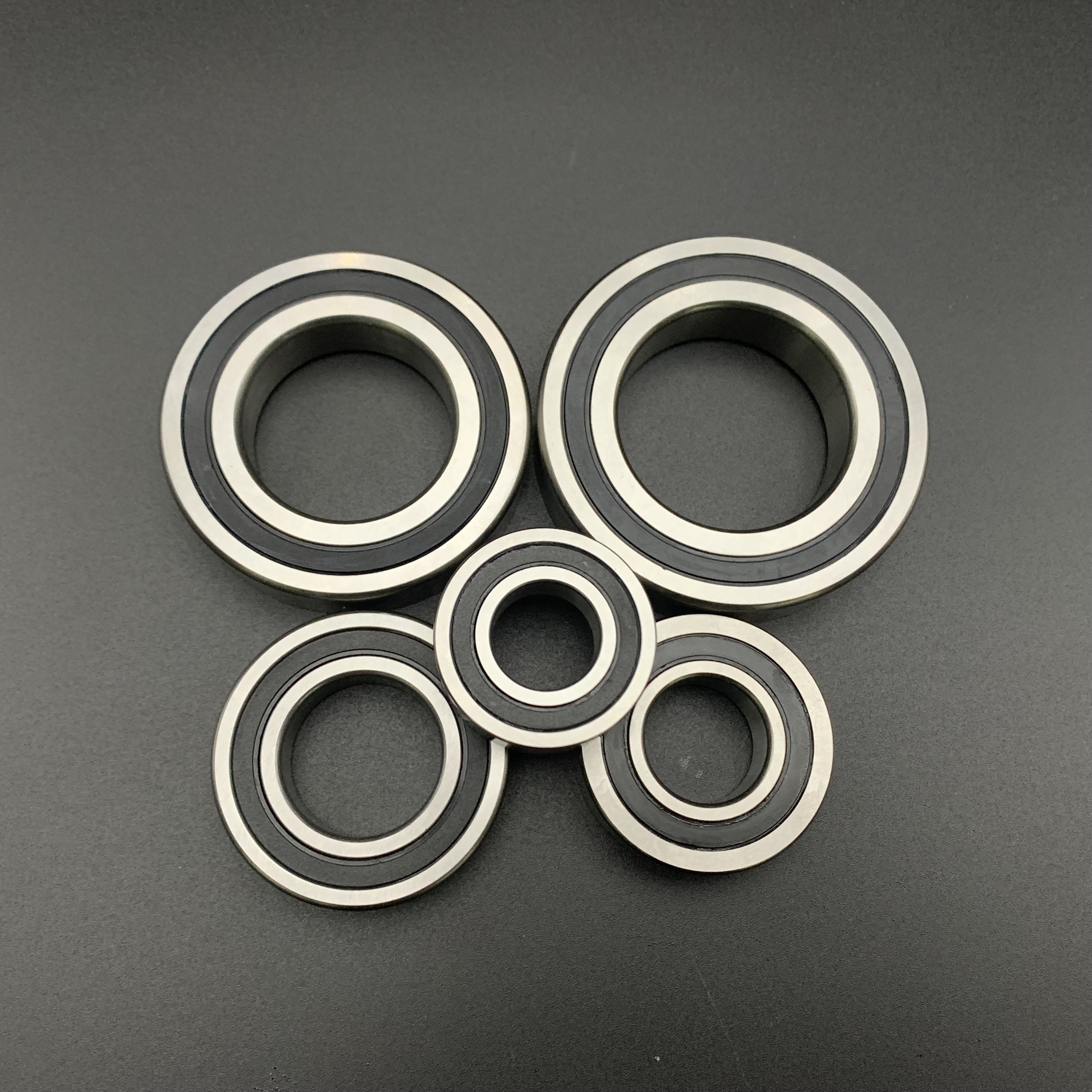 7005C-2RZ P4A Precision Angular Contact Ball Bearings Sealed 25x47x12mm Bearing Engraving Machine
