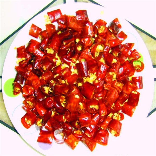 Tianjin Dried Red Chilli Flakes 3mm Dried Crushed Chillies HACCP