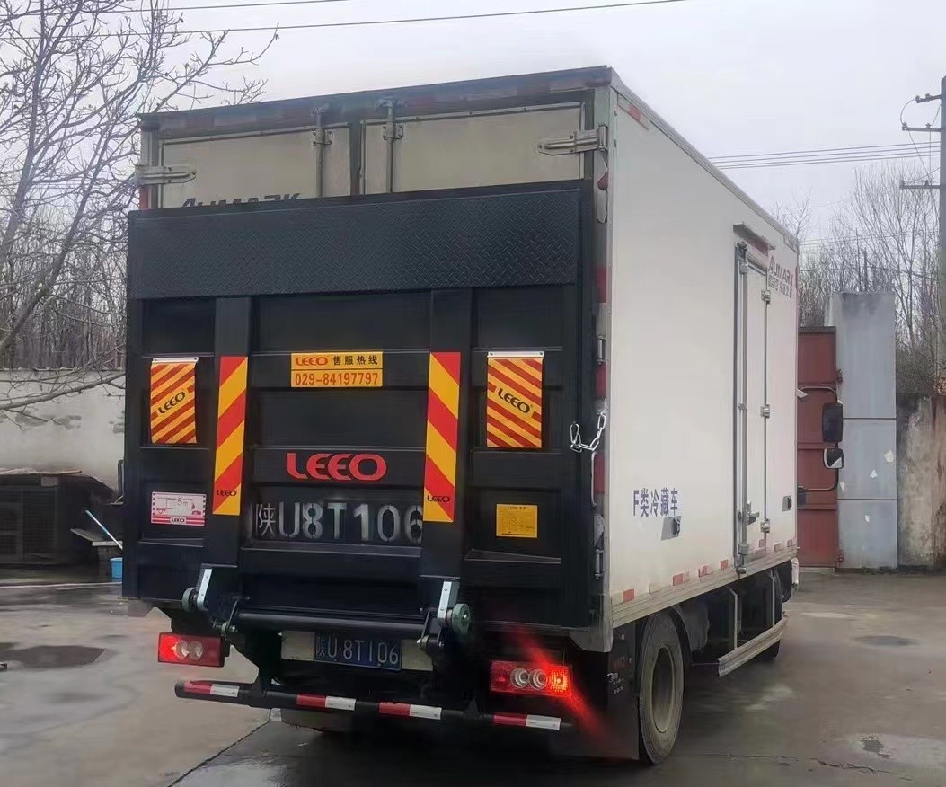 Lorry / Van Hydraulic Tailgate Lift With Loading Capacity 1000kg