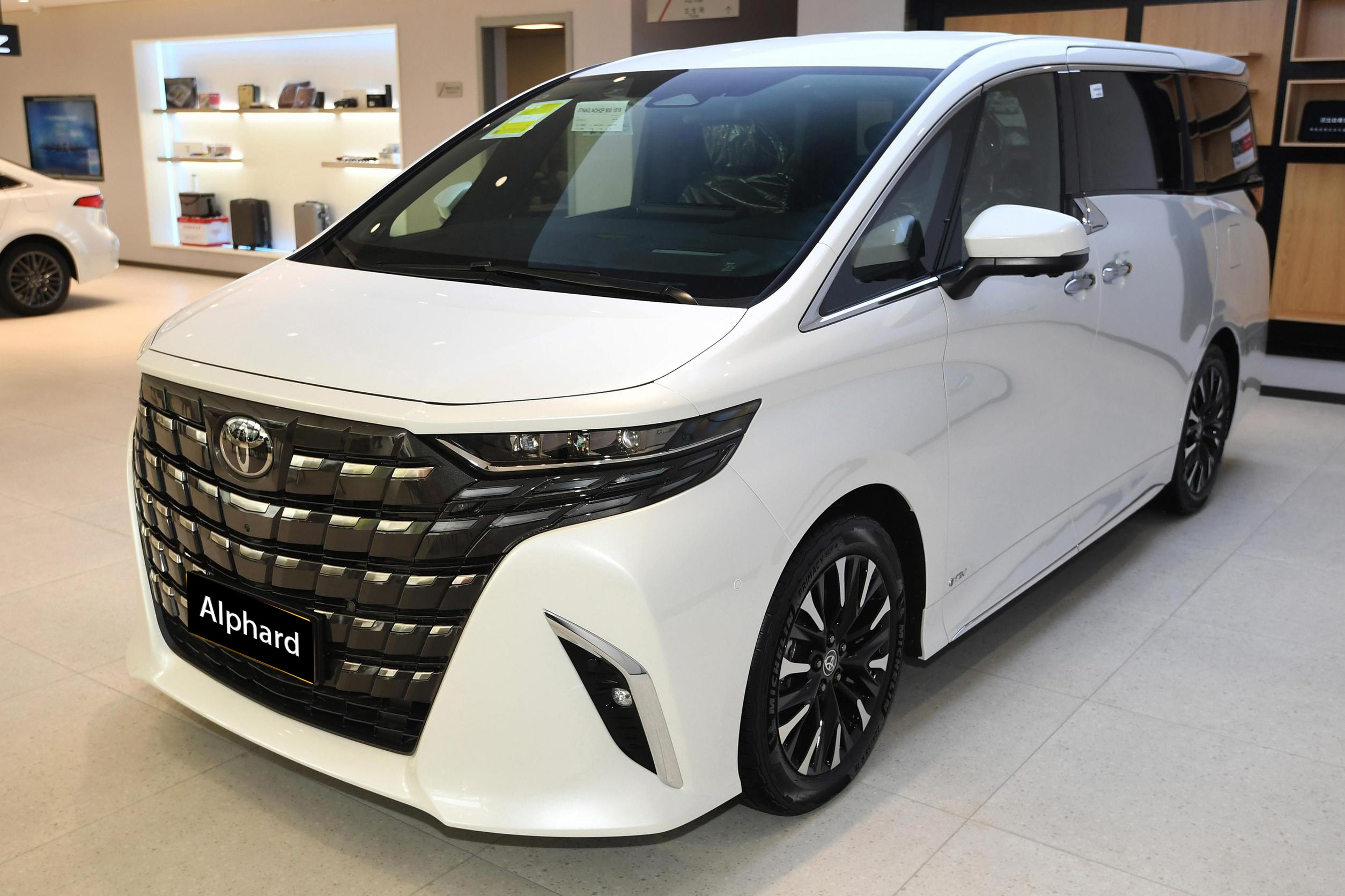 Alphard 2023 2.5L smart hybrid dual premium gold version deposit to-yota alphard 0km used car 2023 2024