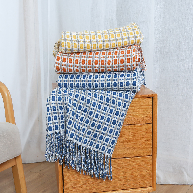 Stylish and Breathable Plain Style Knitted Blanket for Summer Office or Home Nap