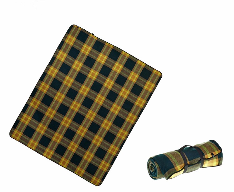 Foldable Waterproof Camping Picnic Blanket With Handle Strap