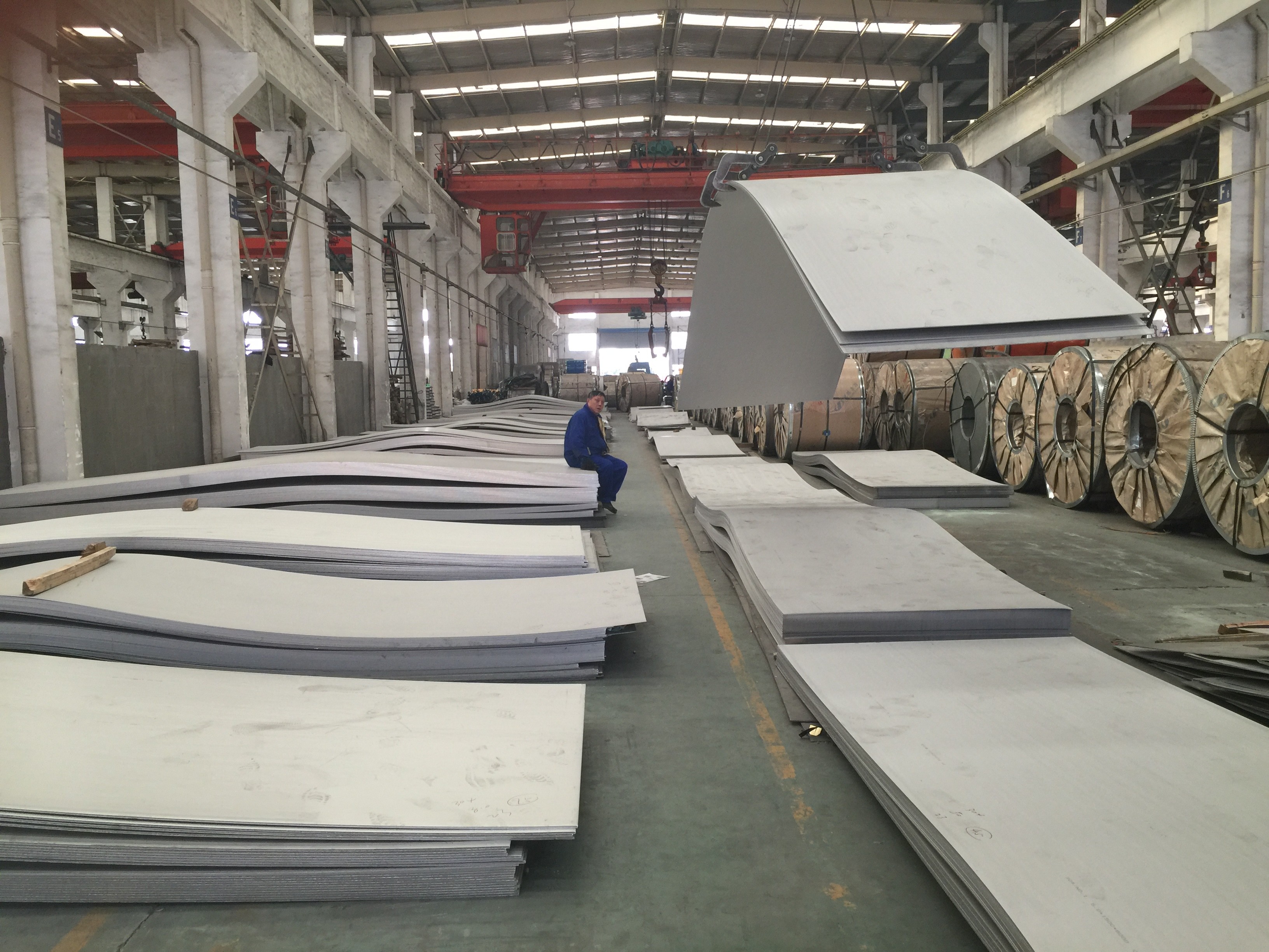 2205 2507 Hot Rolled Duplex Stainless Steel Plate NO.1 Surface 25*1500*6000mm Cutting