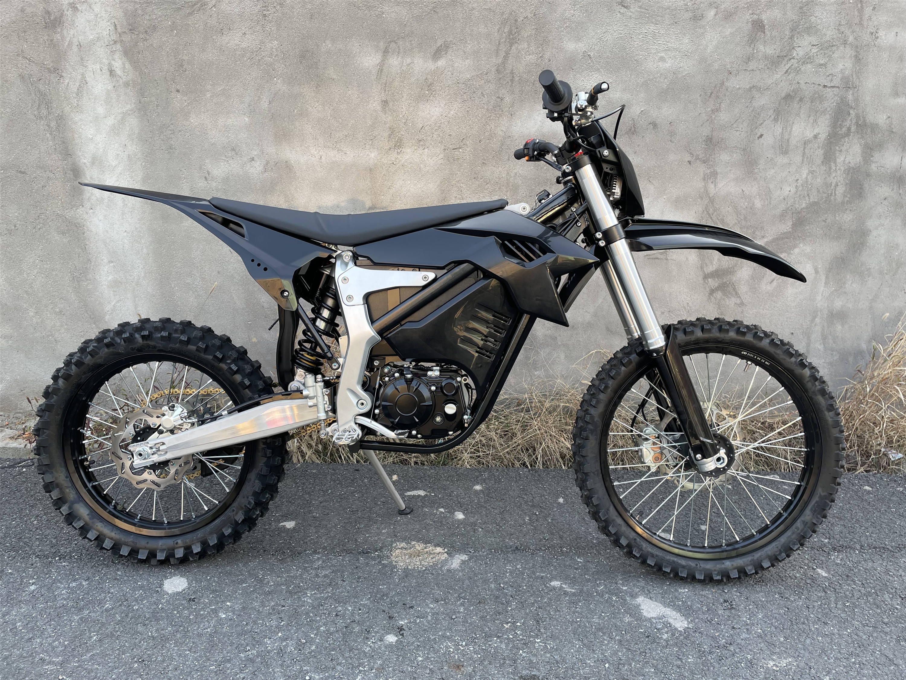 12000W Mid Drive Electric Dirt Bike 72V 40Ah Battery Off Road Electric Motorcycles