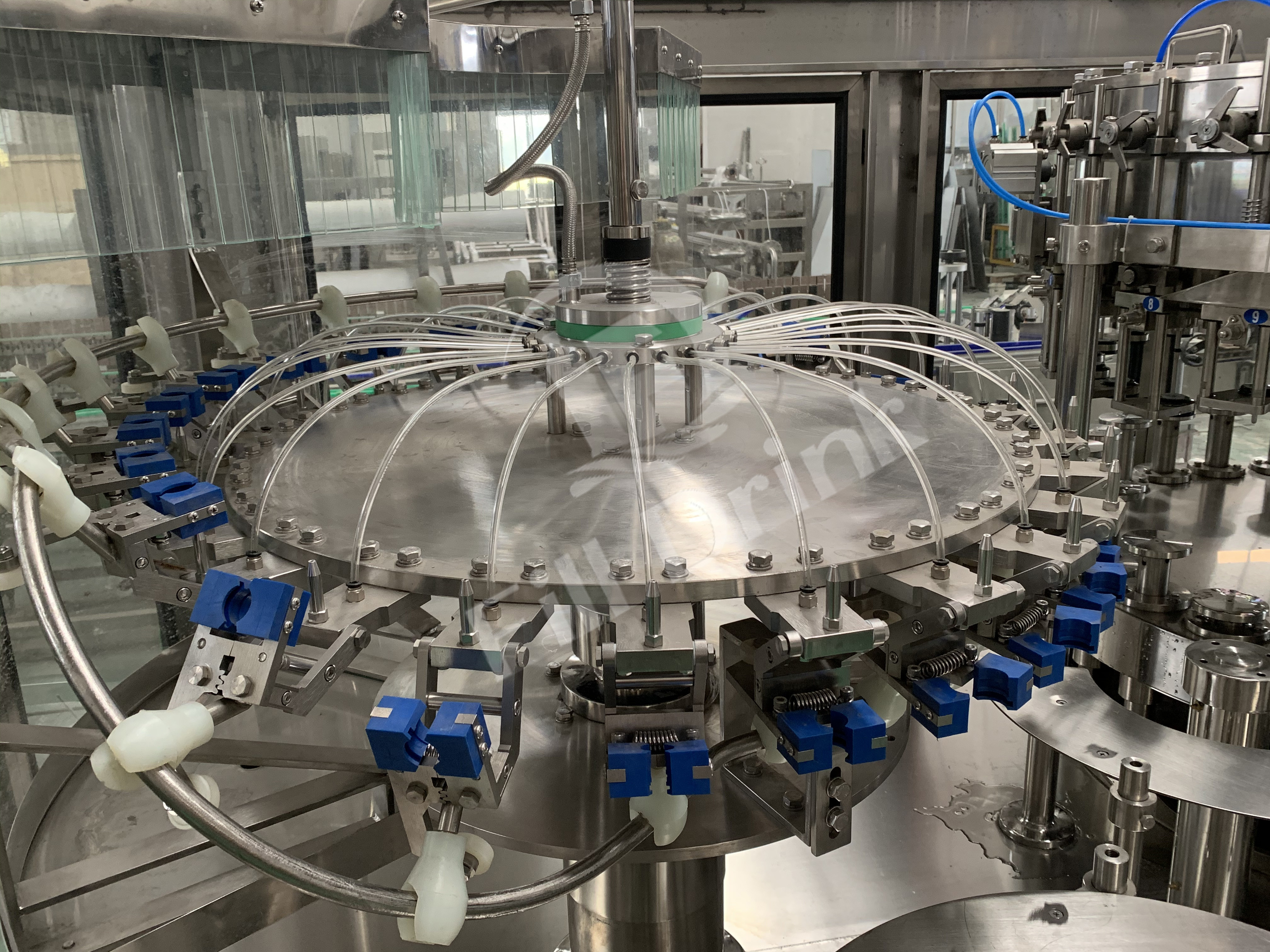 Full Automatic Small Carbonated Drink Filling Machine Complete Bottled Water Production Lines