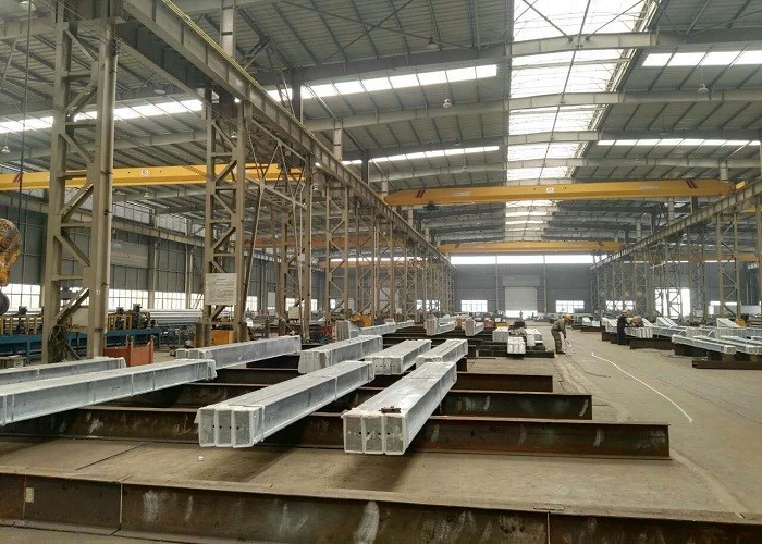 Structural Steel Frame Building , Large Span Prefabricated Metal Workshop Building