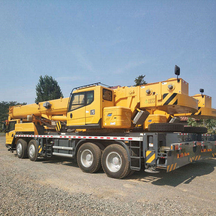 50 Ton P H QY50KA Used Truck Crane in Good Condition and Max. Lifting Height of 58.1m