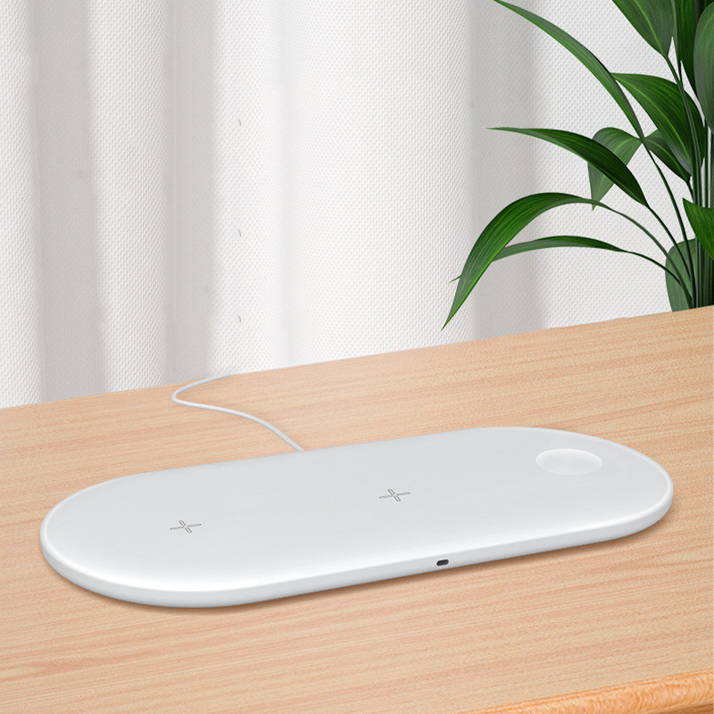 Ultra Thin Multipurpose 7.5 W Wireless Charger Lightweight 3 In 1