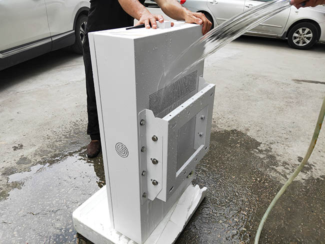 Digital Advertising Signs Outdoor 32 Inch LCD Display Advertising Screen Digital Signage Kiosk