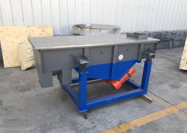 Industrial Fine Iron Powder Linear Vibrating Screen Sieve Machine 6 Layer