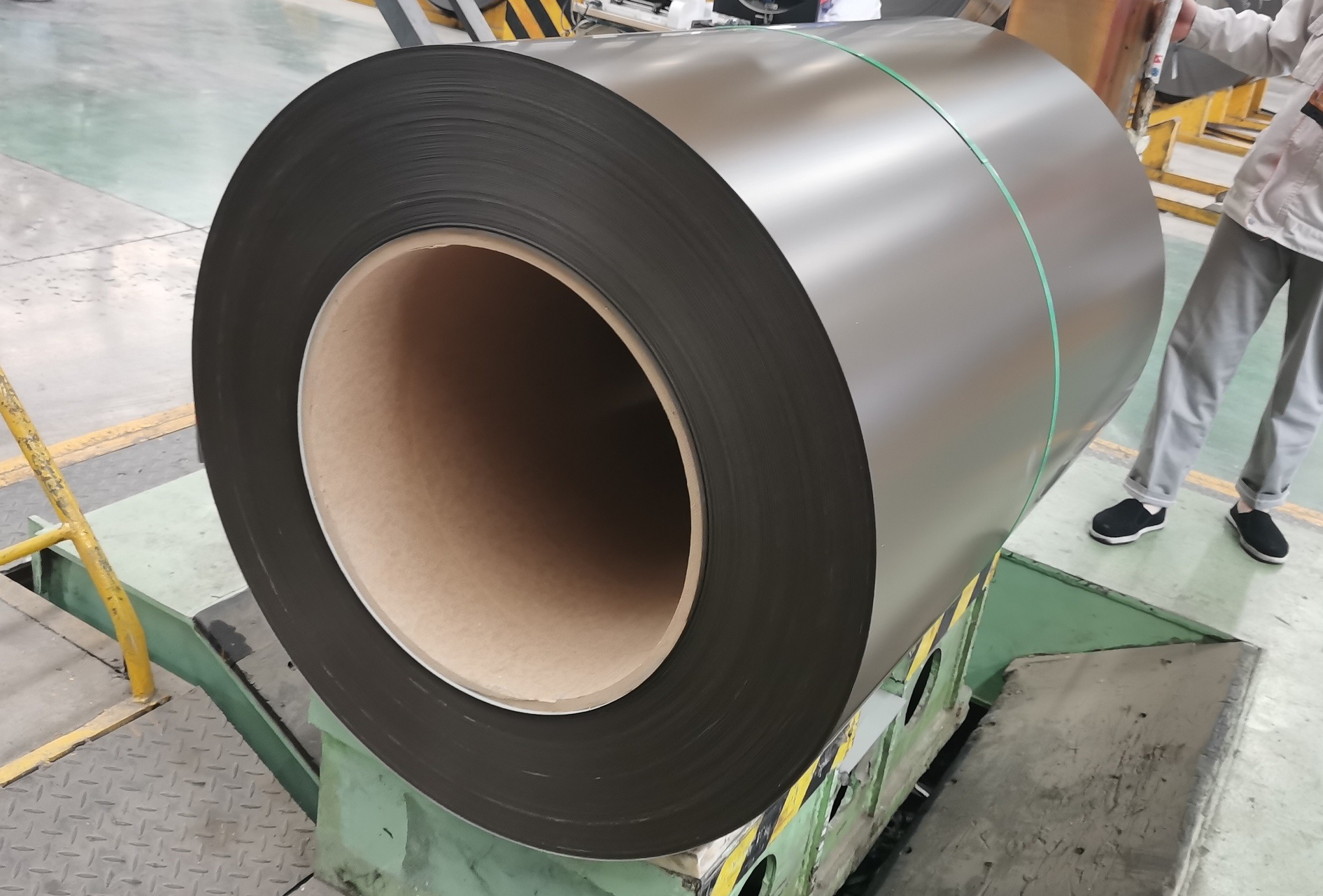Bronze Color Coil Aluzinc Base Metal PPGL AZ100 For Gutter And Roof Panel Pre-Painted PPGI PPGL