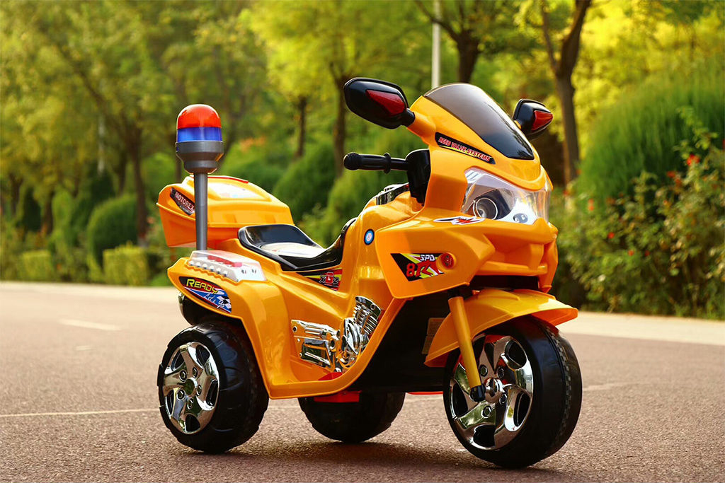 Big Seat Children's Electric Motorcycle with Music Lamp Police Bike Classical Style
