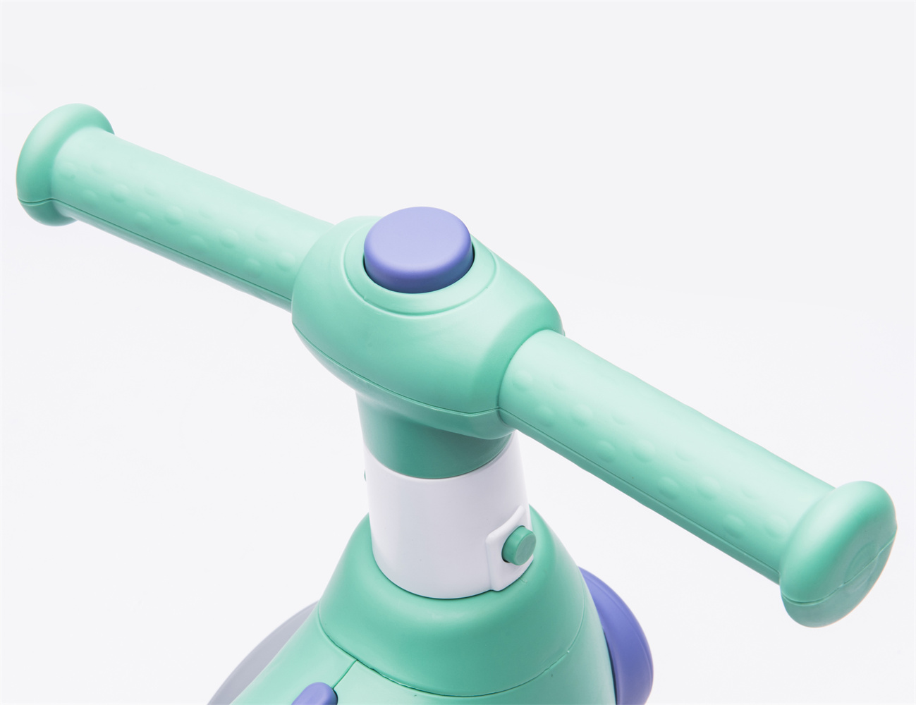 Safe and Odor-Free 2022 Model with Strict Selection of Environmentally Friendly Materials