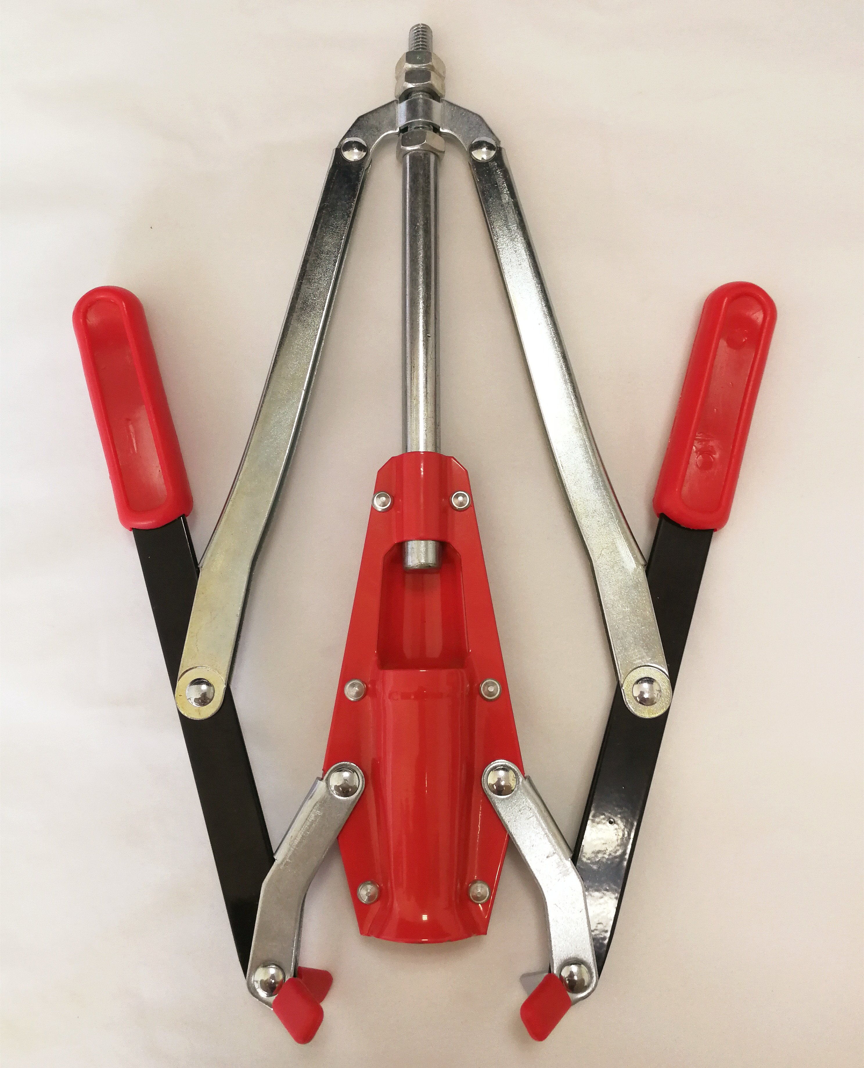 Easy Use Standard Twin Lever Corker Iron Plastic Material Metal Construction