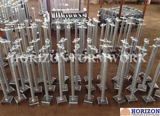 BS1139 Standard Scaffold Screw Jack Heads