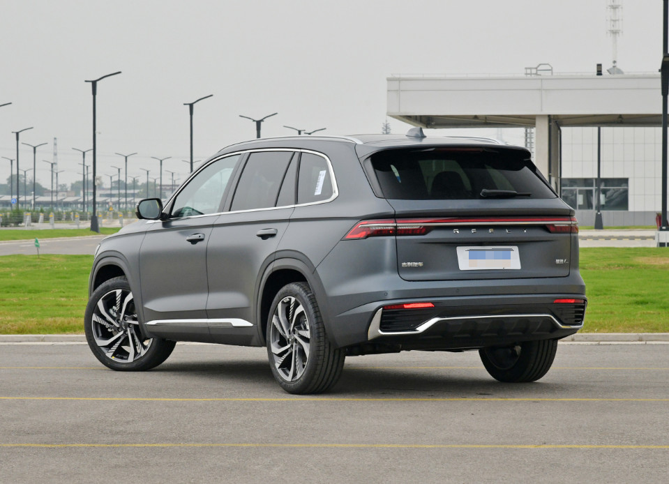 Geely Xingyue L Sports Utility Vehicle Geely Xing Yue L 5 Seater Suv