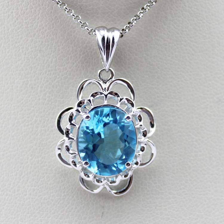 Sterling Silver Jewelry 10mmx12mm Garnet Cubic Zirconia Pendant (PSJ0177)