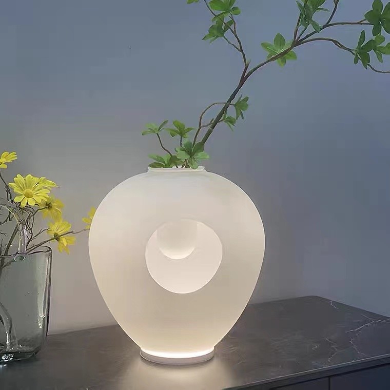 Hot Selling Creative Decoration Hotel Room Bedside Night Light Modern Led Table Lamp
