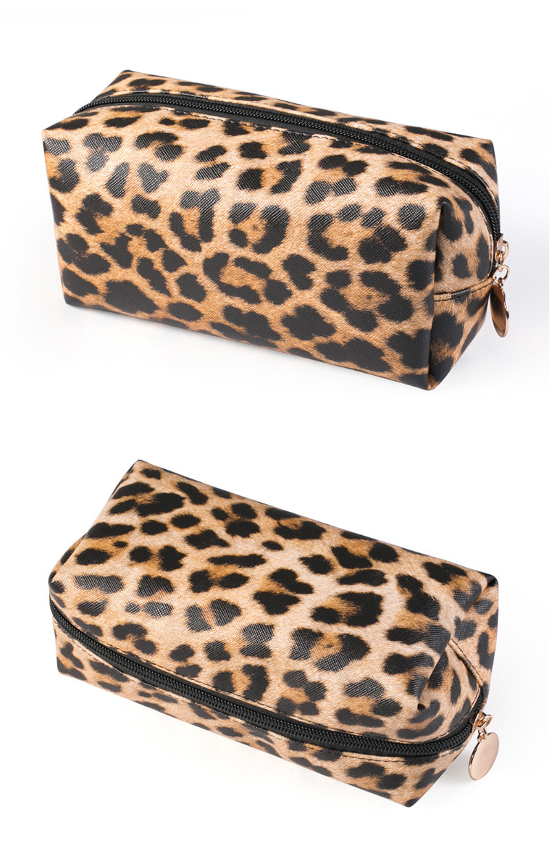 Professional Custom Women Leopard PU Leather Travel Makeup Bag
