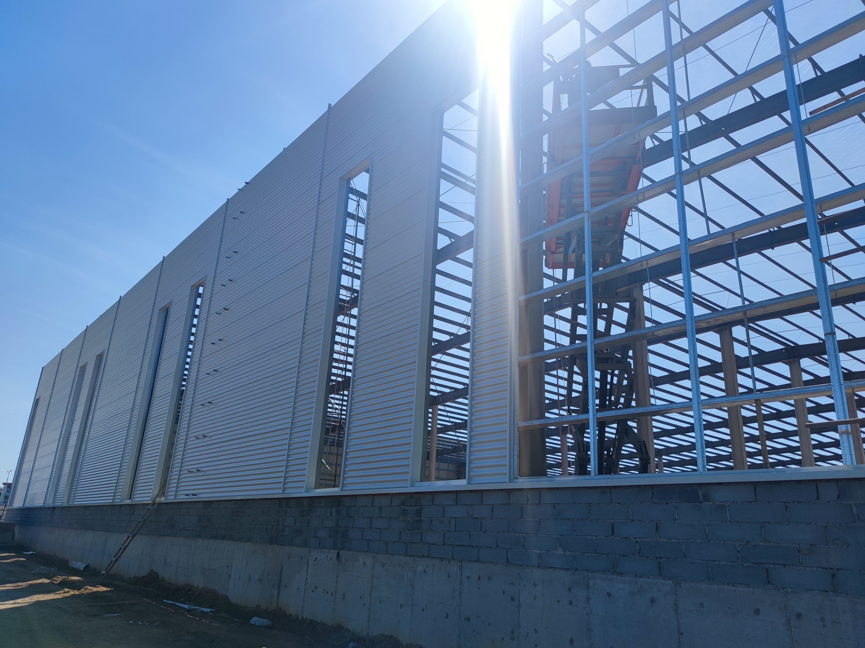 Portal Frame Design Prefabricated Structural Steel Factory Building Project Solution