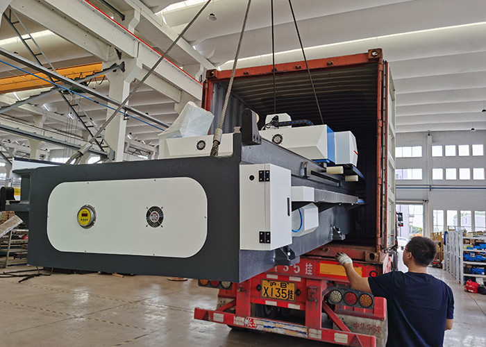 Fully Automatic CNC V Grooving Machine Four Sided In Door Industry