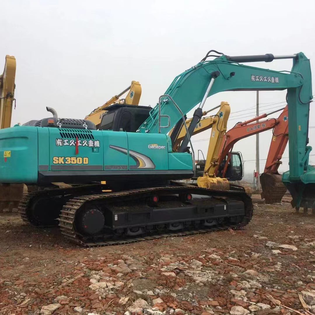 Kobelco SK350 Used Excavator with 1.6m3 Bucket Capacity and 34700kg Operating Weight