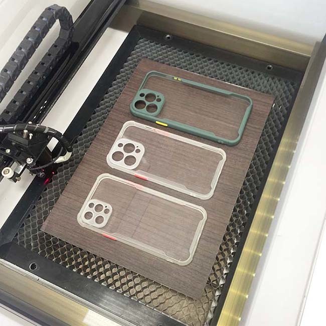 Daqin Mobile Tempered Glass Screen Protector Laser Cutting Machine For Phone Accessory Distributor Solution