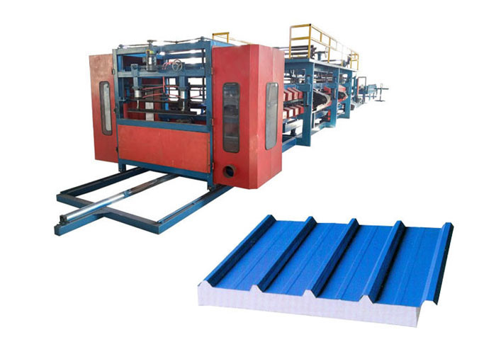 Roof / Wall Sandwich Panel Forming Machine Customized Length Speed 8-10 M/Min