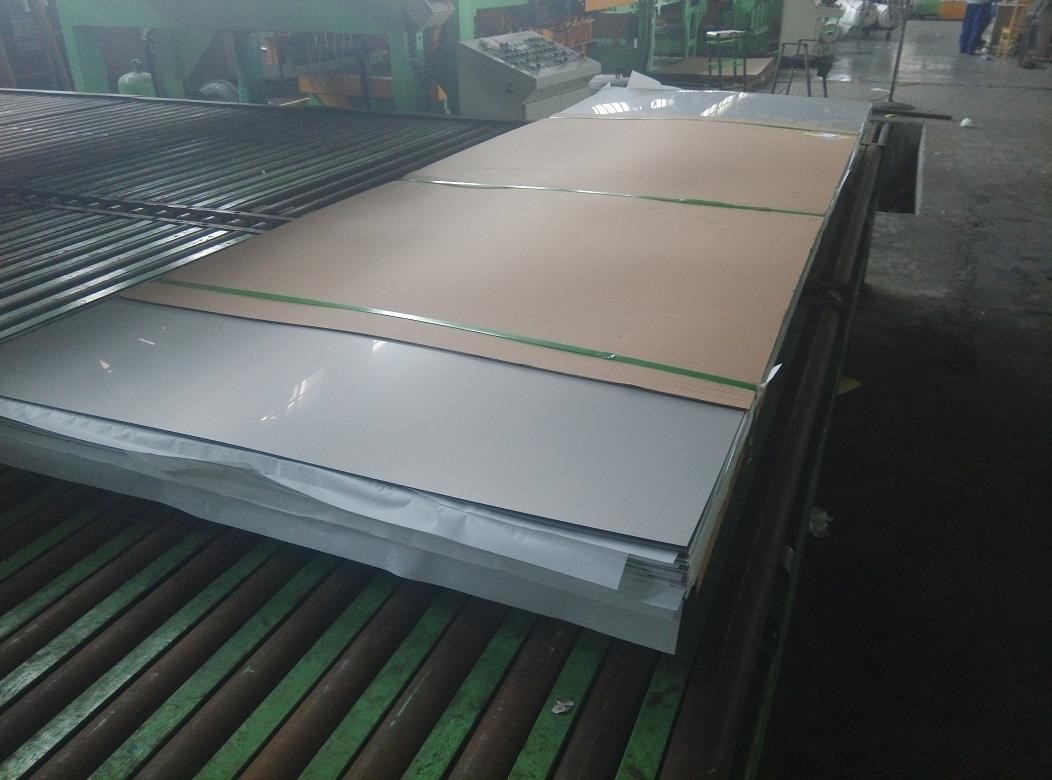 Cold Rolled Stainless Steel Sheet 2b Surface Finish Sheet 304 Construction 304 ss Sheet 0.5mm With Paper