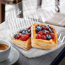 Plastic Clamshell Takeout Tray (50 Count) - Dessert Containers - Plastic Hinged Food Container