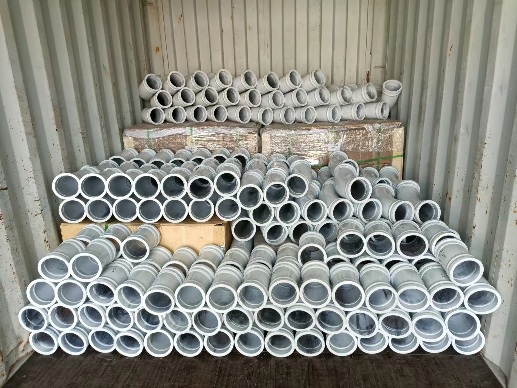 90 Degree Reducing Concrete Pipe Elbow