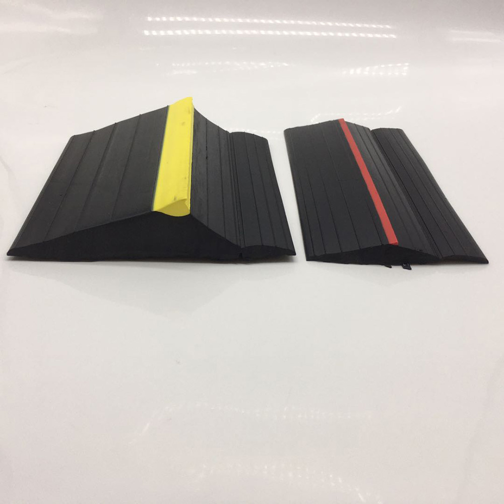 Outdoor Doorway Threshold Ramps Non-Slip Solid Rubber Portable Sill Scooter Ramp