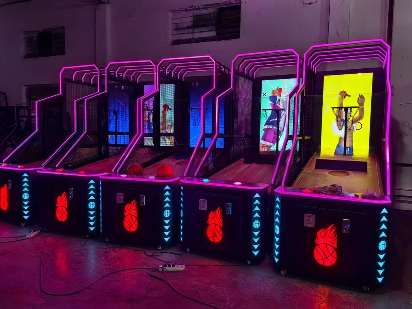 Attractive Basketball Shooting Arcade Game Machine For Game Mall CE Certificated
