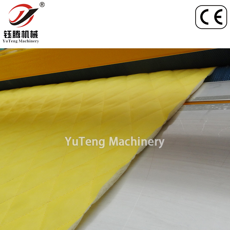 Automatic Quilting Computerized Fabric Cutting Machine For Mattress Seat Covers