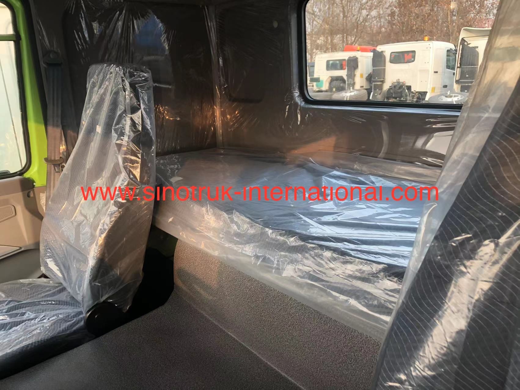 Tractor Head Trailer For Long And Short Distance Logistic Transport