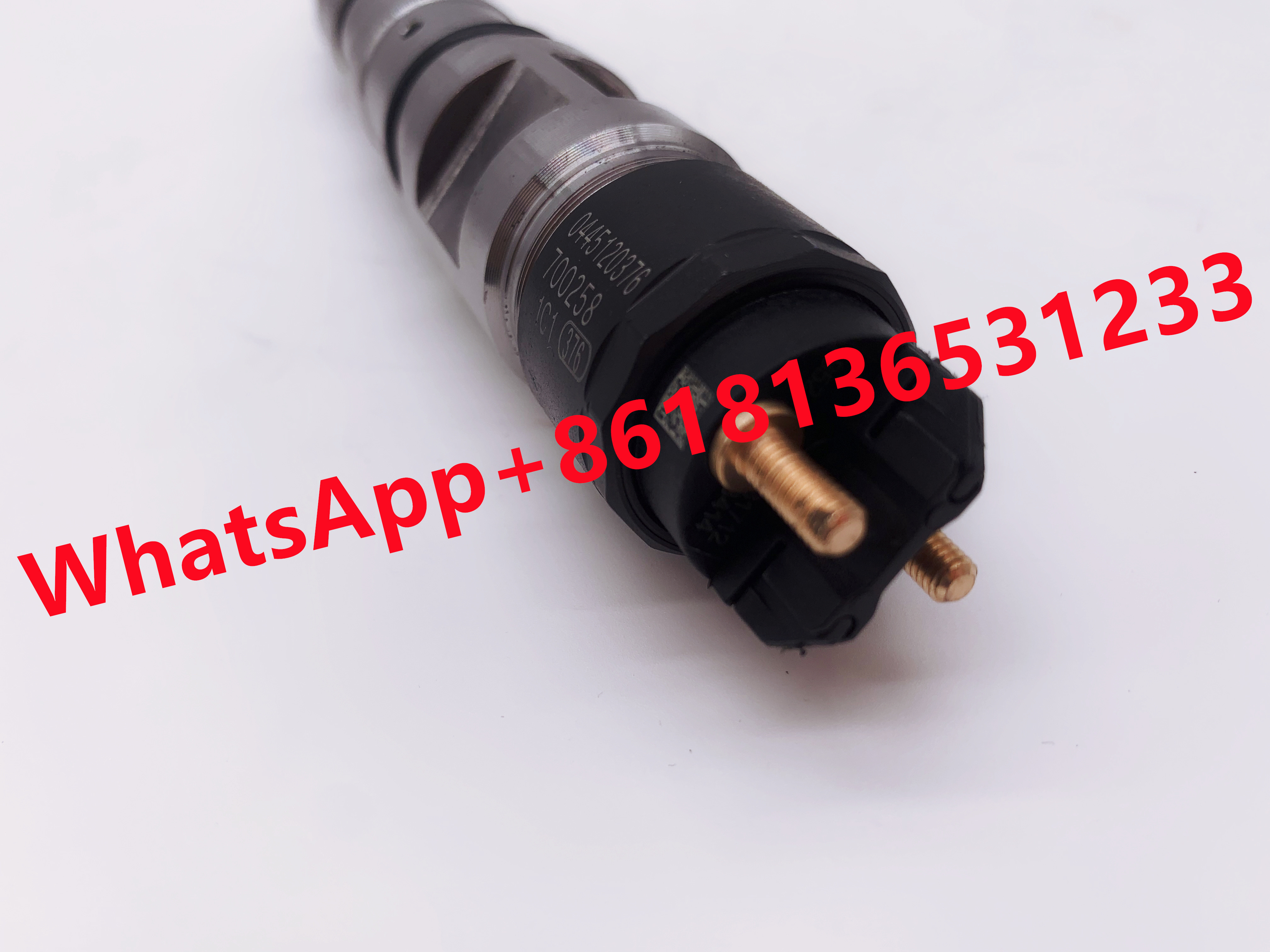 Cummins ISLE MWM 7002581C1 0445120327 Fuel Injector