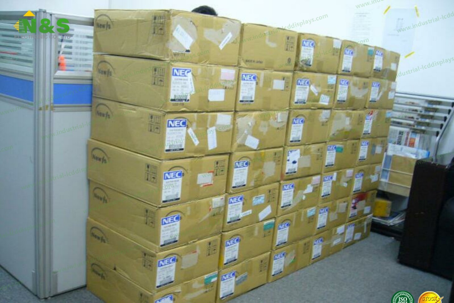 Wide View Angle NEC LCD Panel 100Cd/M² Brightness With Panel Signal Interface