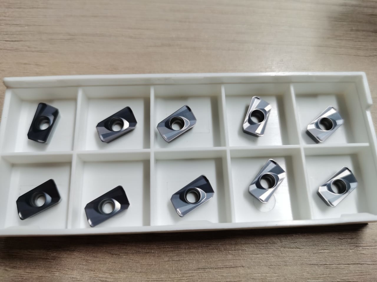 CNC Cutting Tools APMT Cemented Carbide Milling Inserts Tungsten Carbide Milling Cutter