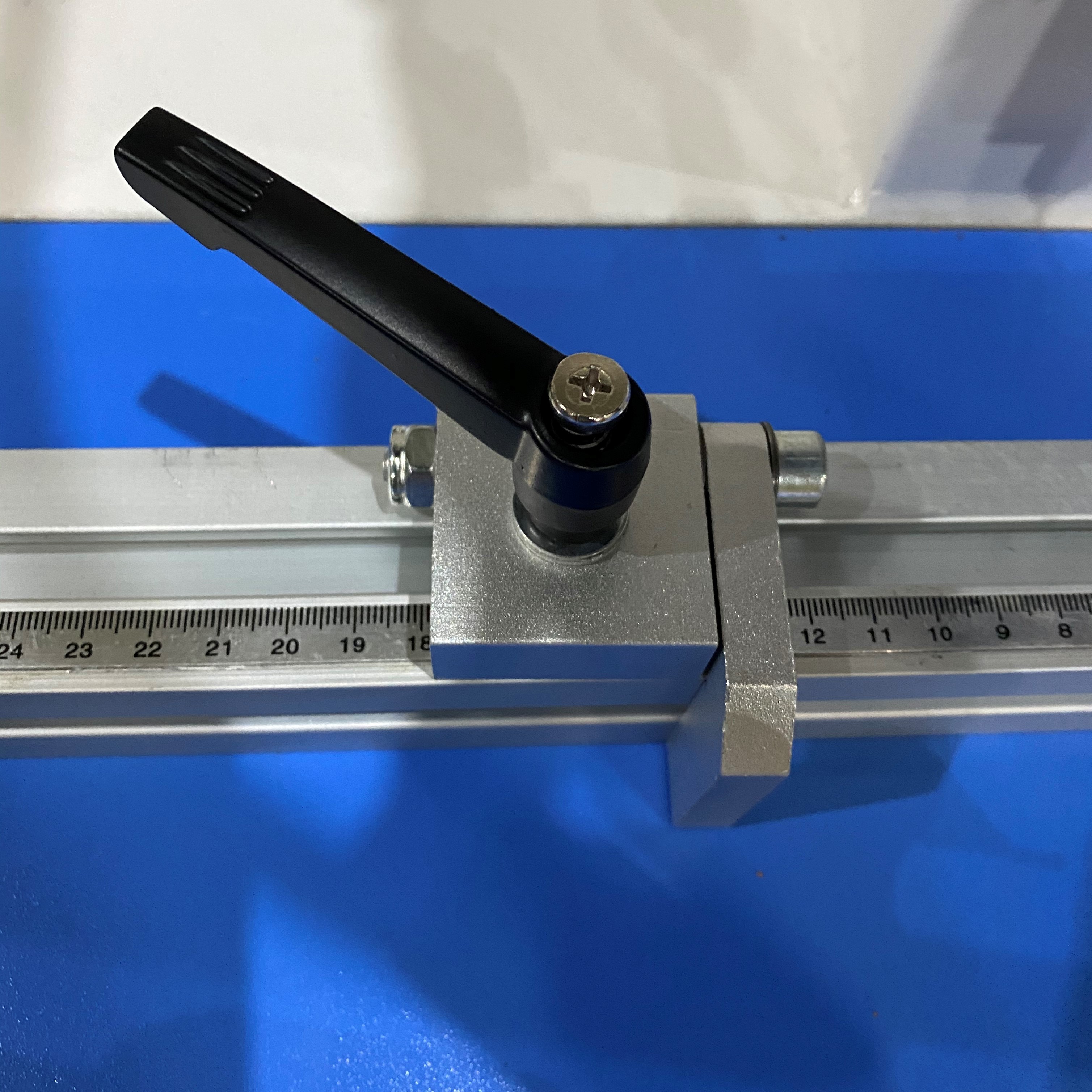 50mm Hinge Hole Drilling Machine Four Head Bench Drilling Machine For Panel Furniture