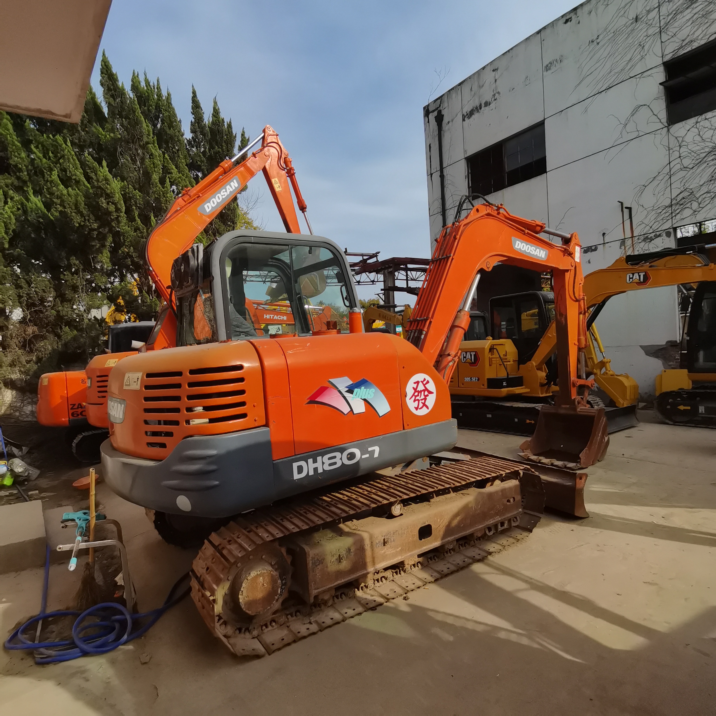 Original Doosan Dh80-7 Dx75 Dx60 Dx55 Mini Excavator with 0.28m3 Bucket Capacity