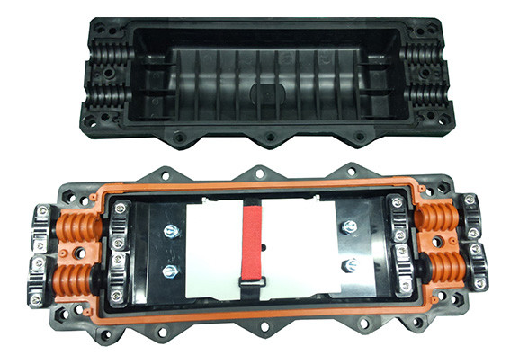 PC ABS Fiber Optic Enclosure Box Outdoor 2 In Ports 2 Out Ports 96 Cores